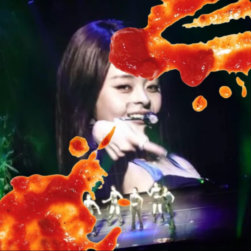 HUH YUNJIN - LE SSERAFIM Main Vocalist